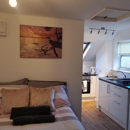 Unique Studio III With Free Wifi Maidstone Exterior foto