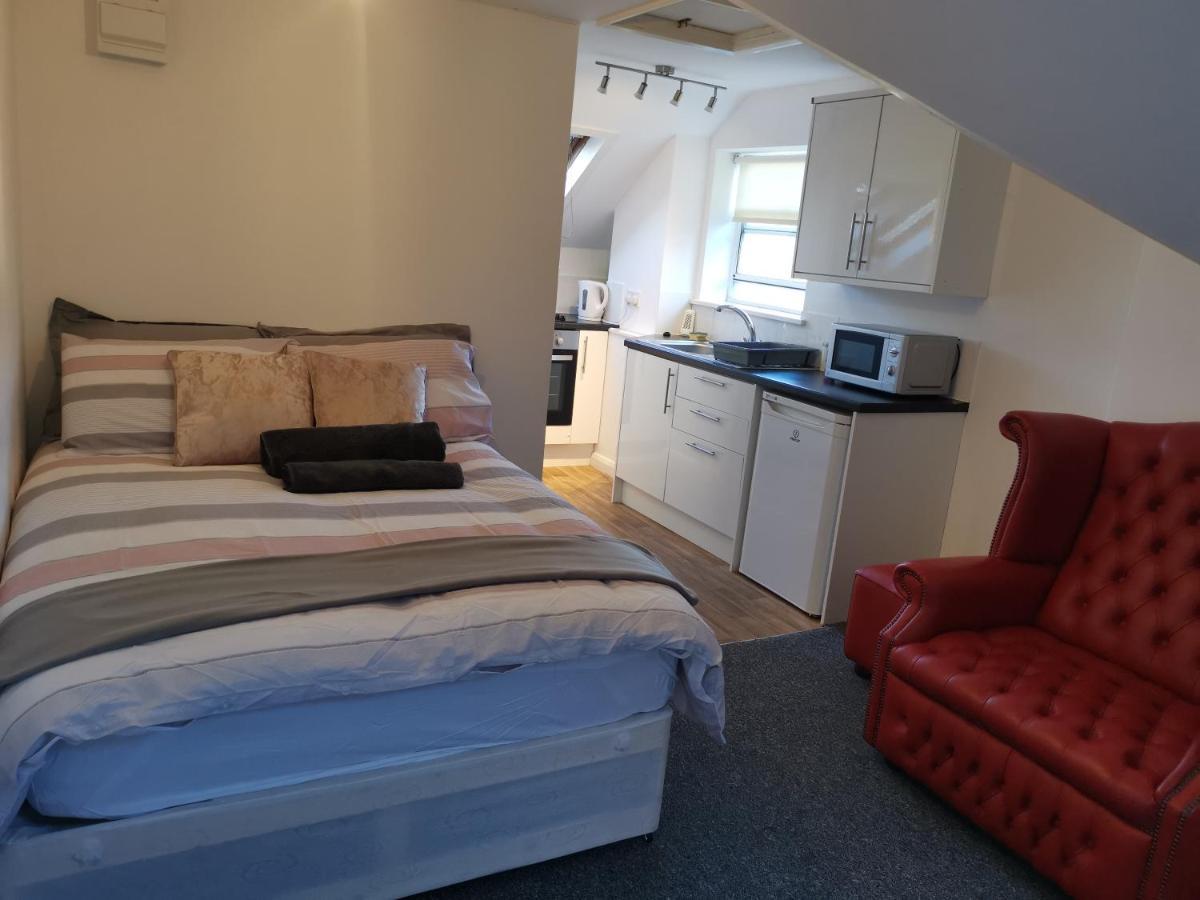 Unique Studio III With Free Wifi Maidstone Exterior foto
